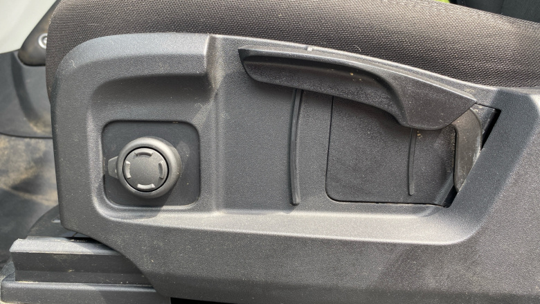 Land Rover Defender 90 Diesel 3.0 D250 Hard Top Auto